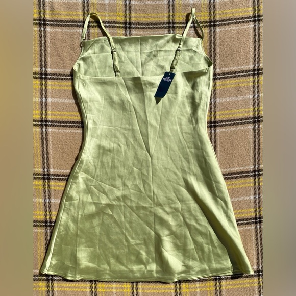 NWT Hollister Silky Green Slip Dress Strappy - Picture 2 of 5
